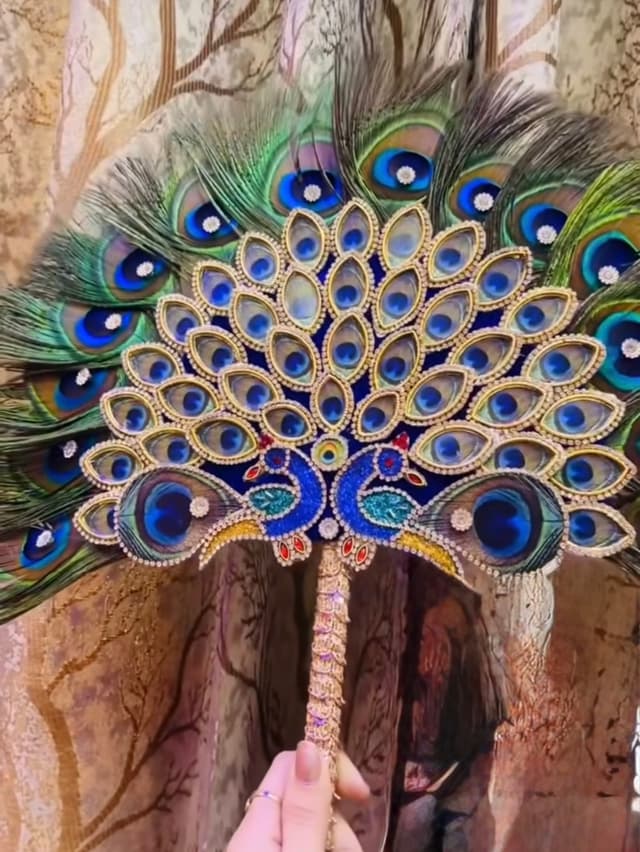 Handcrafted Designer Heavy Peacock Feather Kalangi / Turban Brooch with Dual Peacock Motifs